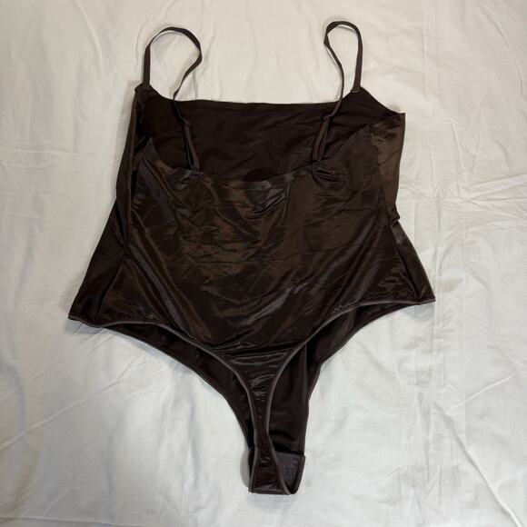 Skims Cami Thong Bodysuit & Low Back Leggings Semi Sheer Size 3X Lot of 3 - Picture 6 of 12